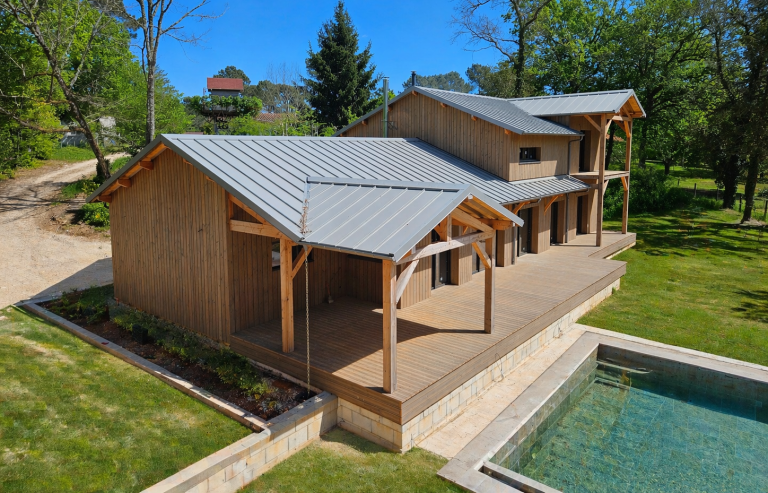 Maisons mitoyennes à Saint-Léon-sur-Vézère Maisons traditionnelles périgourdines
